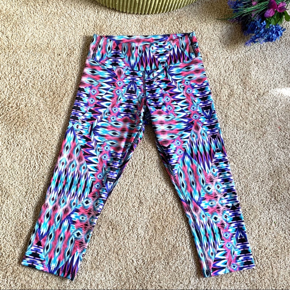 Kos USA athletic pants cropped leggings M